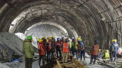 uttarkashi tunnel collapse rescue efforts